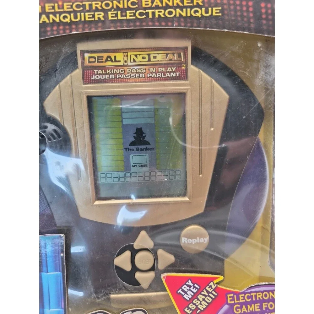 DEAL OF NO DEAL Talking Pass 'n Play with Electronic Banker Game New 2007